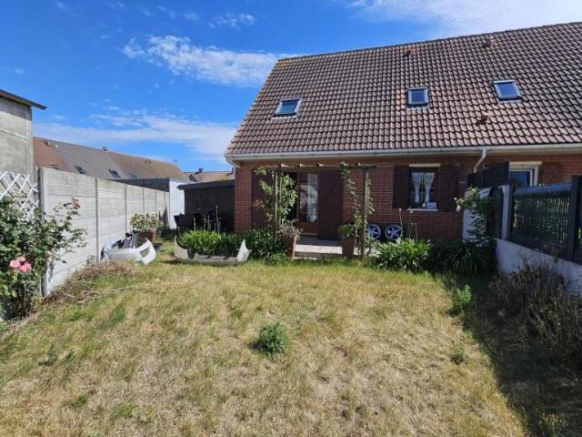 Maison en vente à Calais, Hauts de France, 172425€