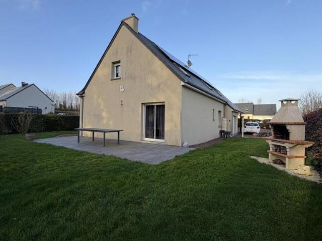 Maison en vente à Carantilly, Normandie, 255000€
