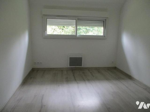 Maison en vente à Carhaix Plouguer, Bretagne, 179350€