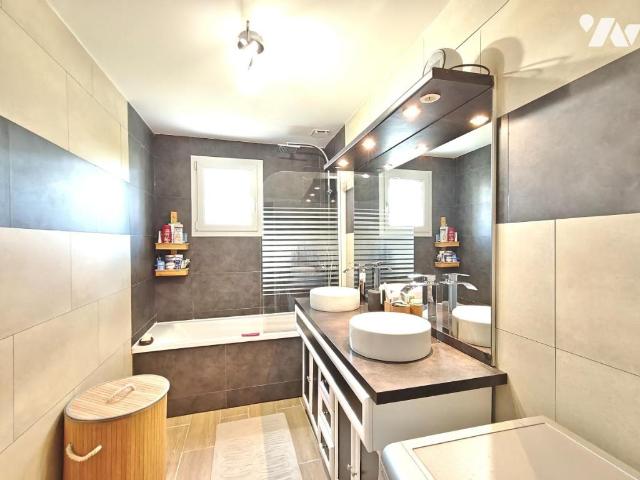 Maison en vente à Caurel, Grand Est, 300000€