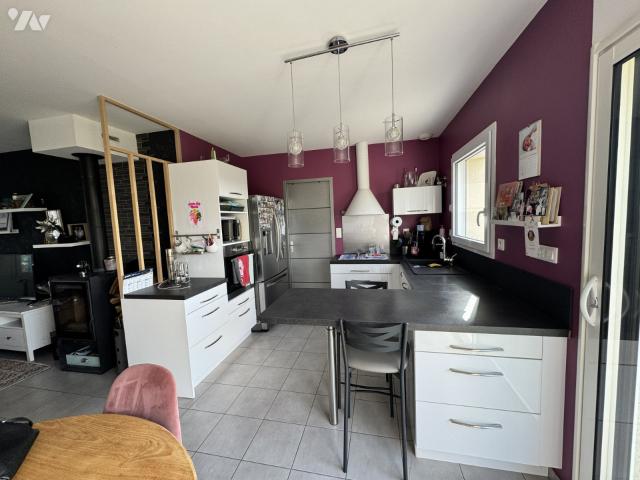Maison en vente à Cerisé, Normandie, 190000€