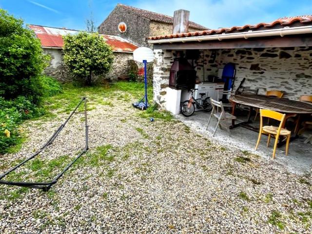 Maison en vente à Château Guibert, Pays de la Loire, 116000€