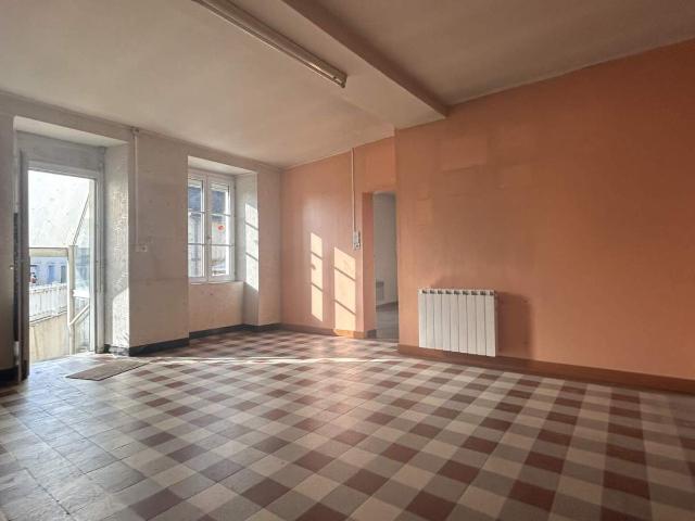Maison en vente à Château Gontier sur Mayenne, Pays de la Loire, 65000€
