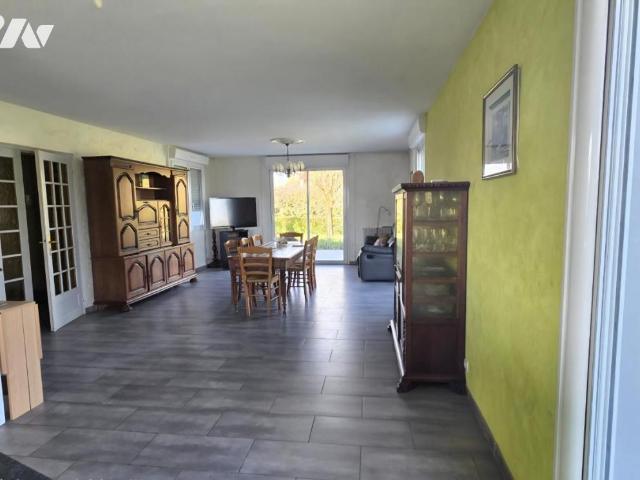 Maison en vente à Château Gontier sur Mayenne, Pays de la Loire, 280000€