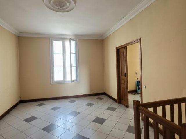 Maison en vente à Château Renault, Centre Val de Loire, 203000€