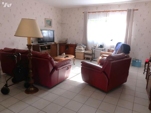 Maison en vente à Châtellerault, Nouvelle Aquitaine, 272480€