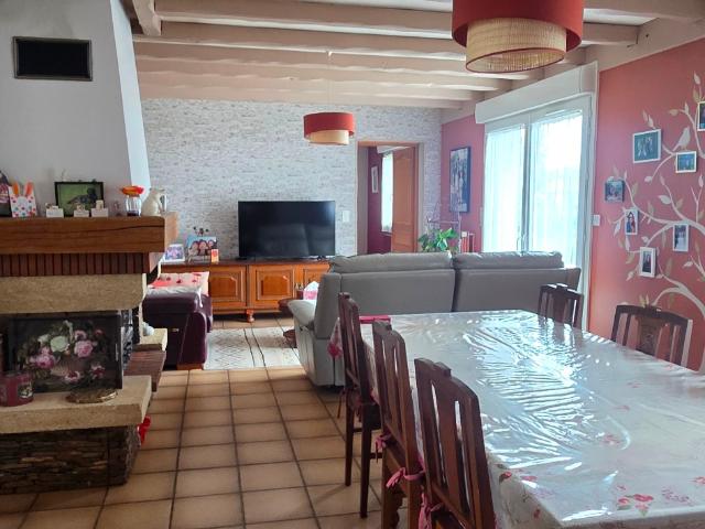 Maison en vente à Chauny, Hauts de France, 194250€