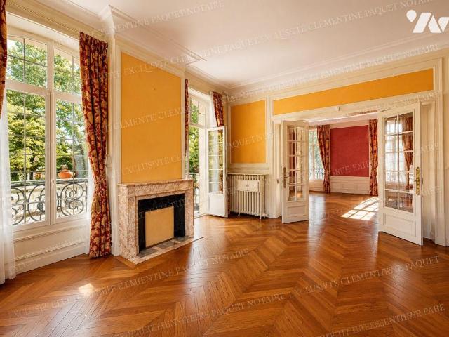 Maison en vente à Chauny, Hauts de France, 549000€