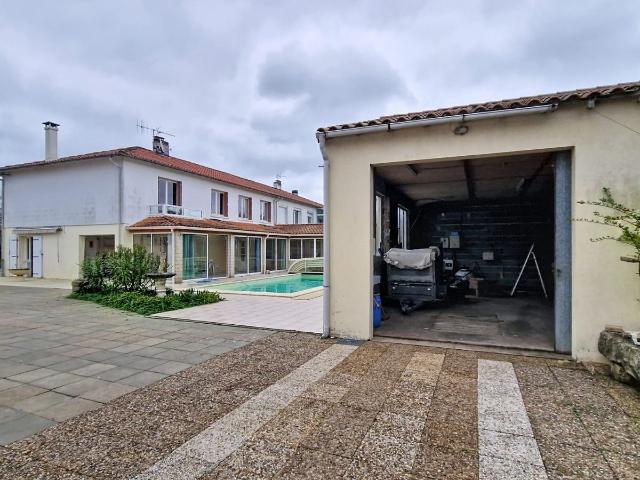 Maison en vente à Chauray, Nouvelle Aquitaine, 231500€
