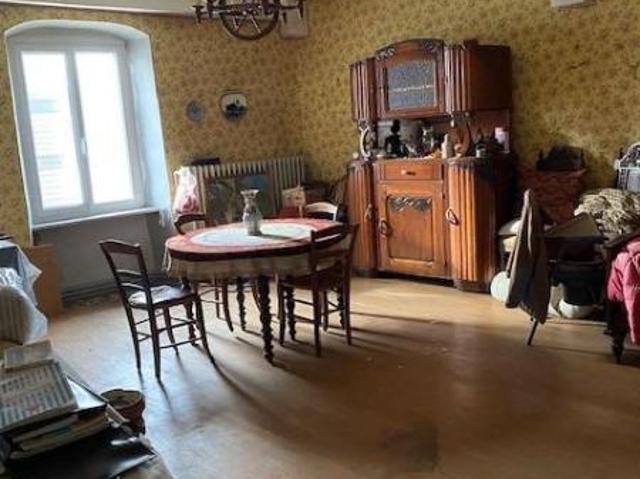 Maison en vente à Chaux des Crotenay, Bourgogne Franche Comté, 105000€