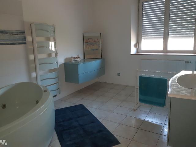 Maison en vente à Champagney, Bourgogne Franche Comté, 116300€