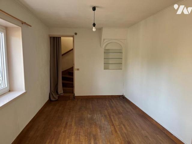 Maison en vente à Champvans, Bourgogne Franche Comté, 95000€