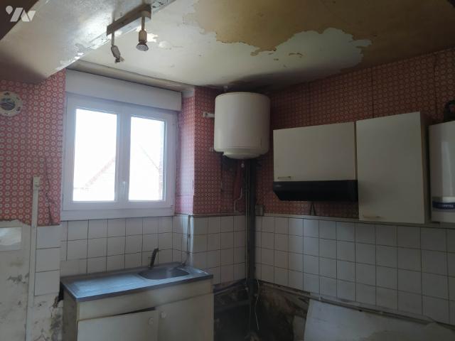 Maison en vente à Chanu, Normandie, 90000€