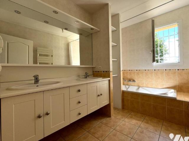 Maison en vente à Chapelle sur Erdre, Pays de la Loire, 530000€