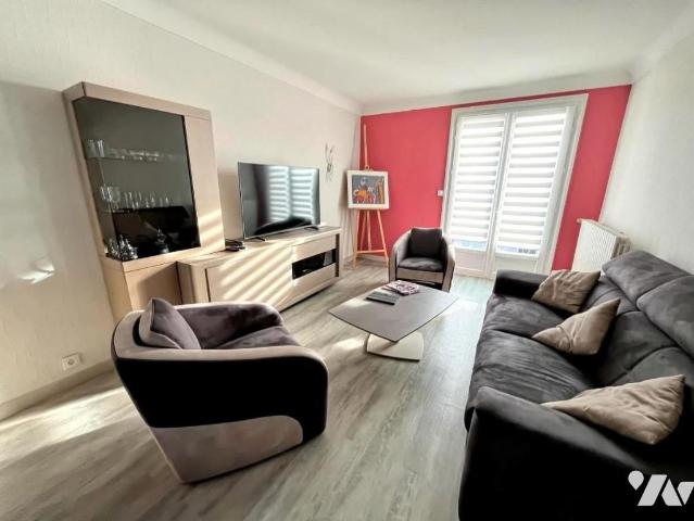 Maison en vente à Chapelle sur Erdre, Pays de la Loire, 380000€