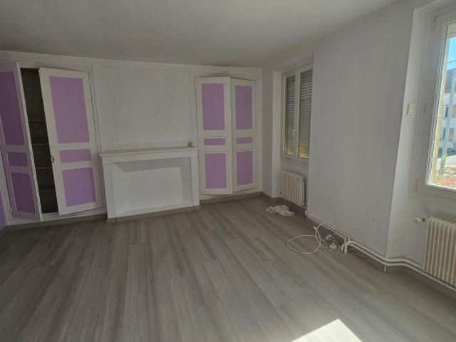 Maison en vente à Charmel, Hauts de France, 174000€