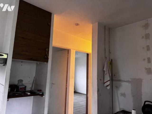 Maison en vente à Chèze, Bretagne, 85000€