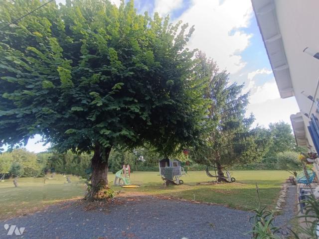 Maison en vente à Chef Boutonne, Nouvelle Aquitaine, 224700€