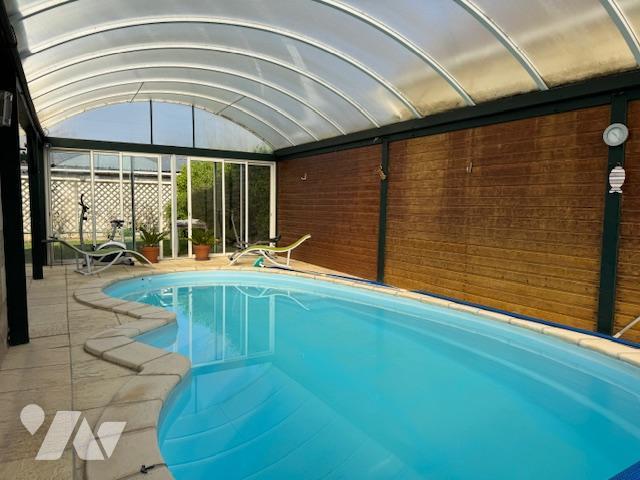 Maison en vente à Chinon, Centre Val de Loire, 440000€