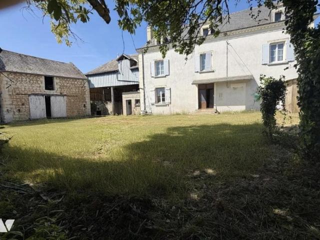 Maison en vente à Chinon, Centre Val de Loire, 128800€