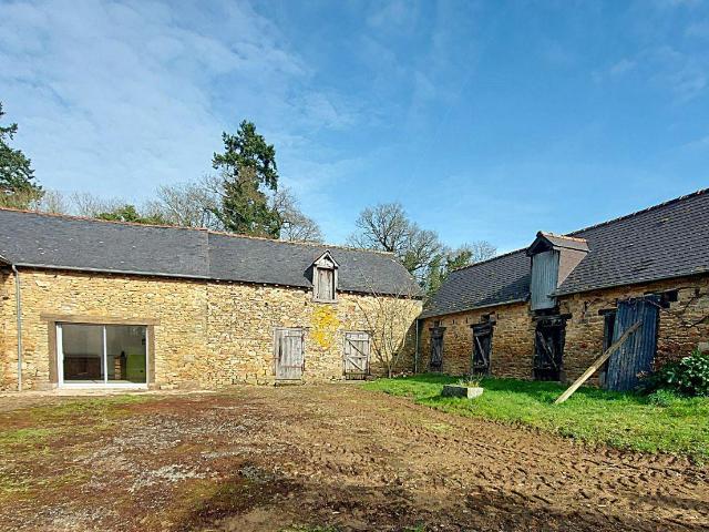Maison en vente à Combourg, Bretagne, 450000€