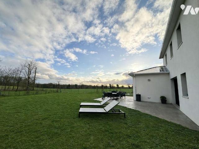 Maison en vente à Combourg, Bretagne, 480000€