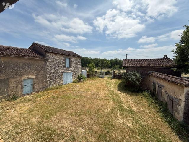 Maison en vente à Concots, Occitanie, 189240€