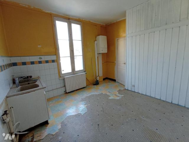Maison en vente à Condé en Normandie, 29900€