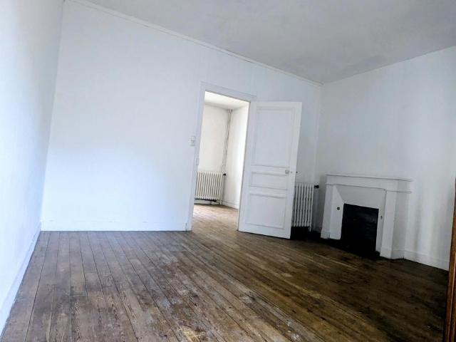 Maison en vente à Condé sur Vire, Normandie, 84620€