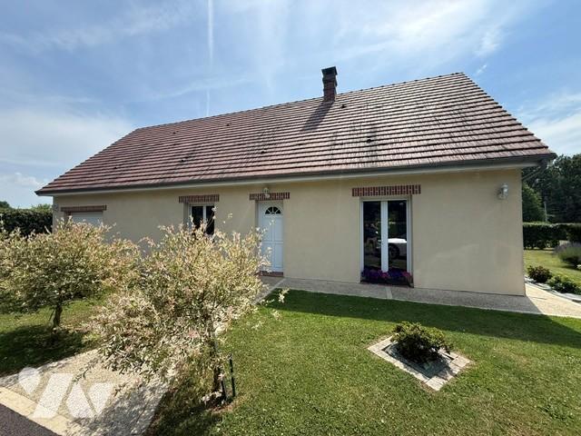 Maison en vente à Cordebugle, Normandie, 302600€
