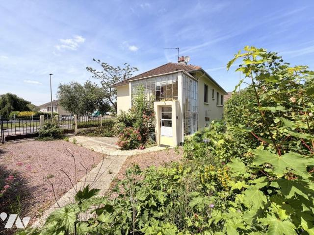 Maison en vente à Cormelles le Royal, Normandie, 230000€