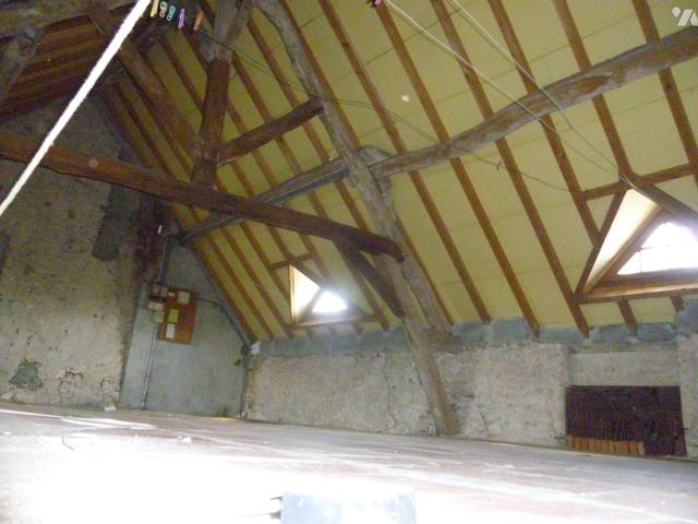 Maison en vente à Cosne Cours sur Loire, Bourgogne Franche Comté, 63600€