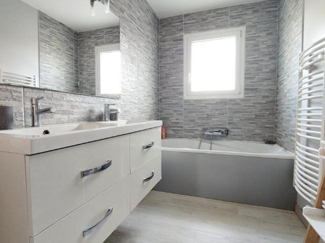 Maison en vente à Cossé le Vivien, Pays de la Loire, 315000€