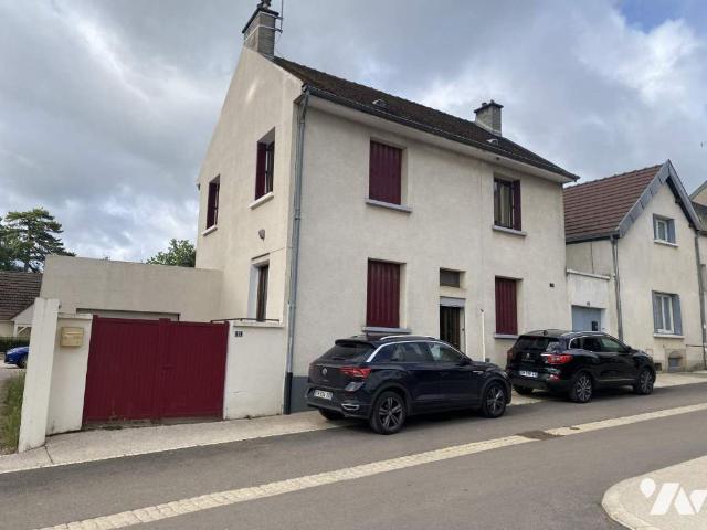 Maison en vente à Couchey, Bourgogne Franche Comté, 240000€