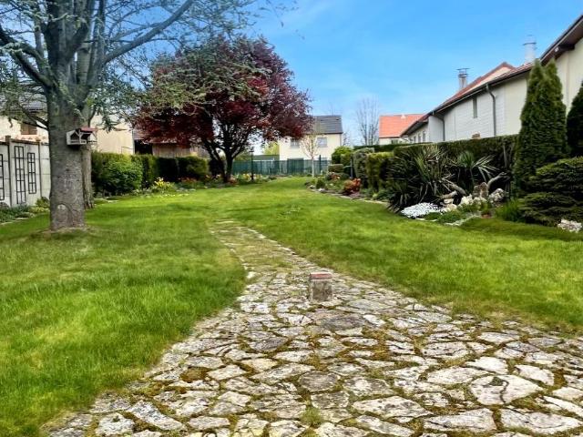 Maison en vente à Courtisols, Grand Est, 336560€
