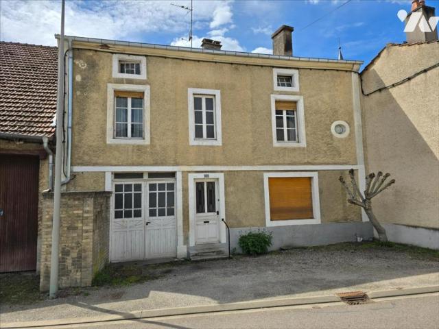 Maison en vente à Coussey, Grand Est, 58000€