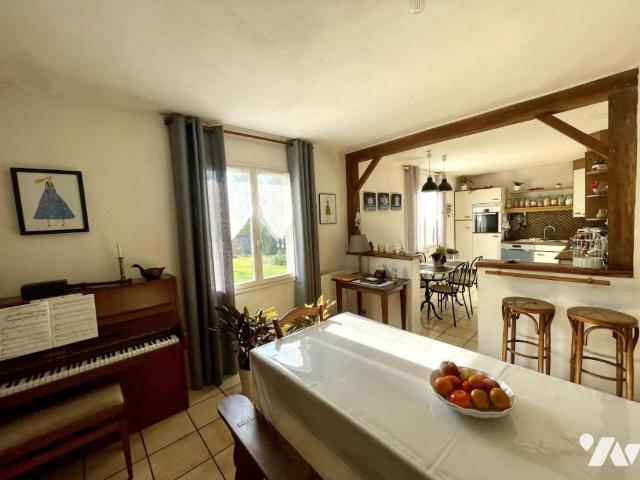 Maison en vente à Creully sur Seulles, Normandie, 260000€