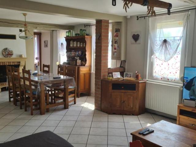 Maison en vente à Cugny, Hauts de France, 126030€