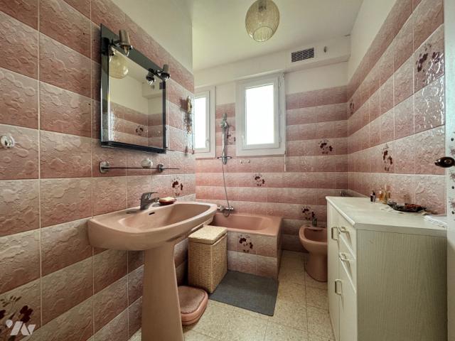 Maison en vente à Damigny, Normandie, 123810€