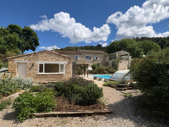 Maison en vente à Dauphin, Provence Alpes Côte d'Azur, 1600 €