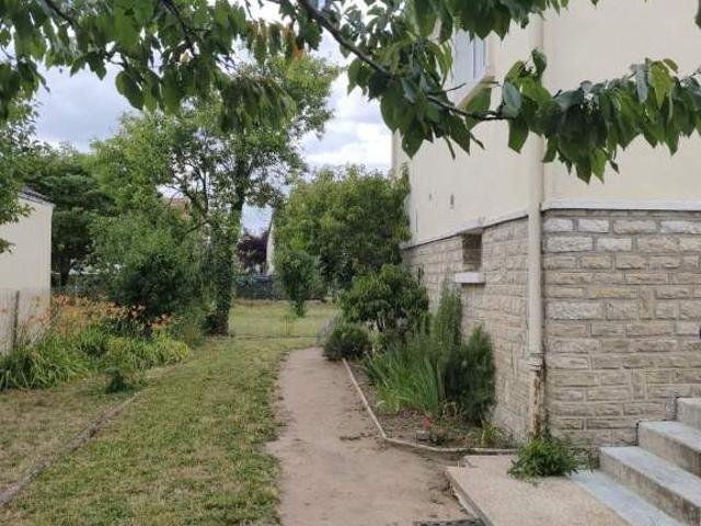 Maison en vente à Decize, Bourgogne Franche Comté, 125000€