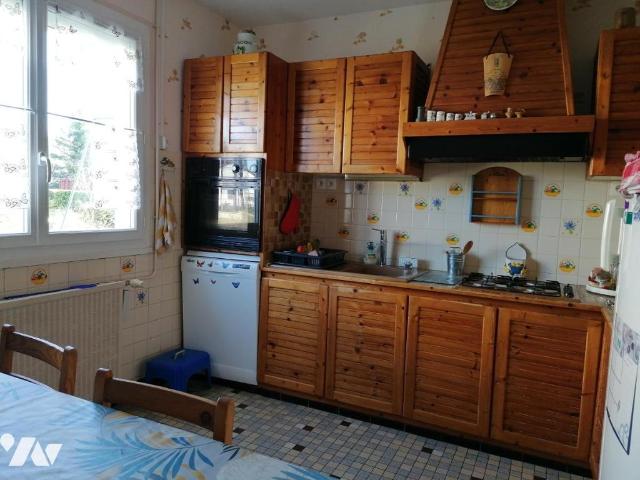 Maison en vente à Descartes, Centre Val de Loire, 99750€