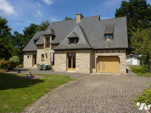 Maison en vente à Dinan, Bretagne, 430000€