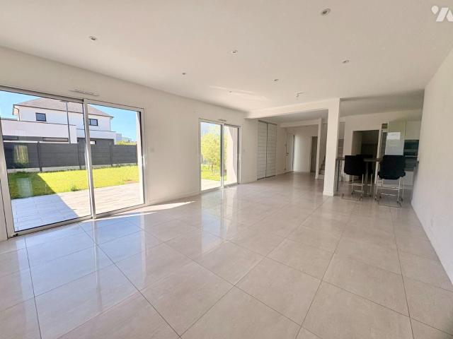 Maison en vente à Domloup, Bretagne, 380000€