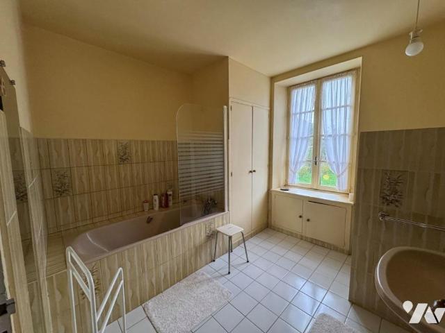 Maison en vente à Doix lès Fontaines, Pays de la Loire, 260000€