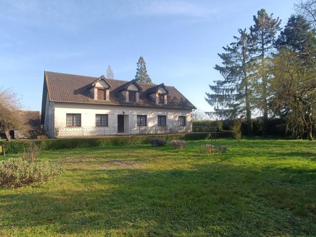 Maison en vente à Égreville, Île de France, 305000€