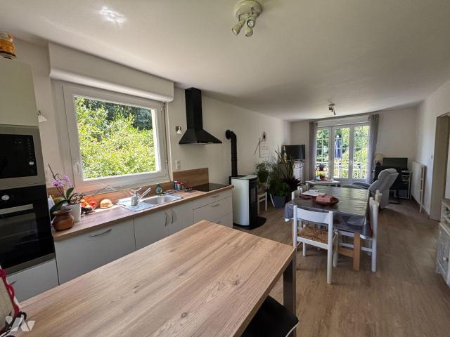 Maison en vente à Edern, Bretagne, 230600€