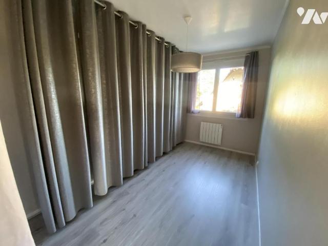 Maison en vente à Elbeuf, Normandie, 220000€