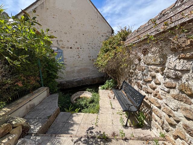 Maison en vente à Esmans, Île de France, 315000€