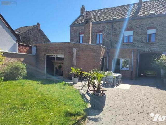 Maison en vente à Escautpont, Hauts de France, 280000€
